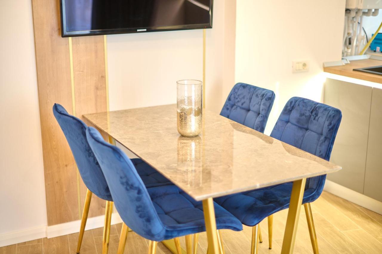 קונסטנצה Eee Apart Boutique מראה חיצוני תמונה